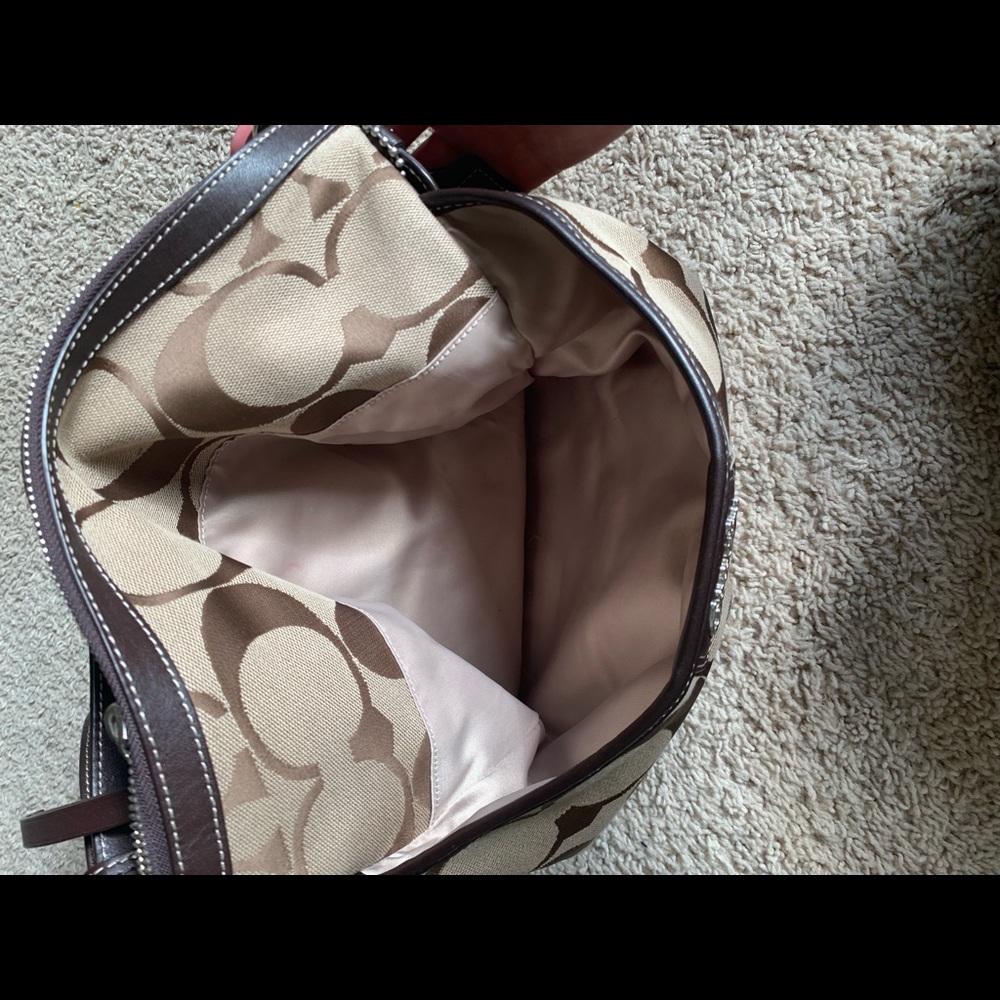 Coach purse - Picture 5 of 8